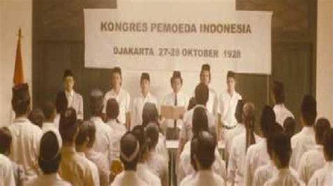 pemuda indonesia  Setelah terbentuk, bahasa Indonesia terus berkembang seiring berlakunya ejaan Van Ophuijsen, Soewandi, Melindo bahkan hingga ke Ejaan yang Disempurnakan (EYD)